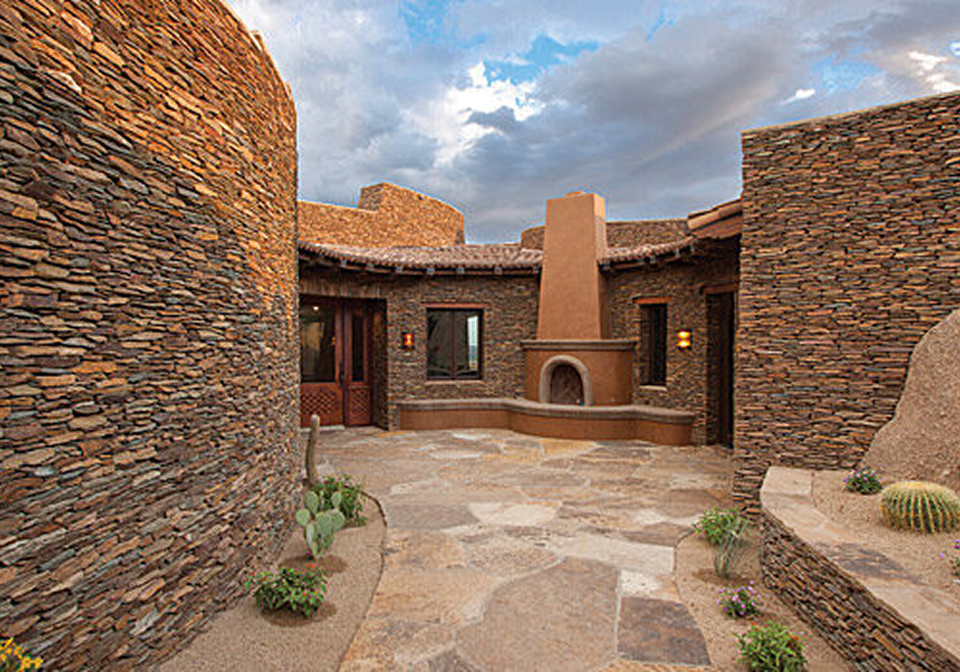 Indian sandstone connects with Arizona landscape