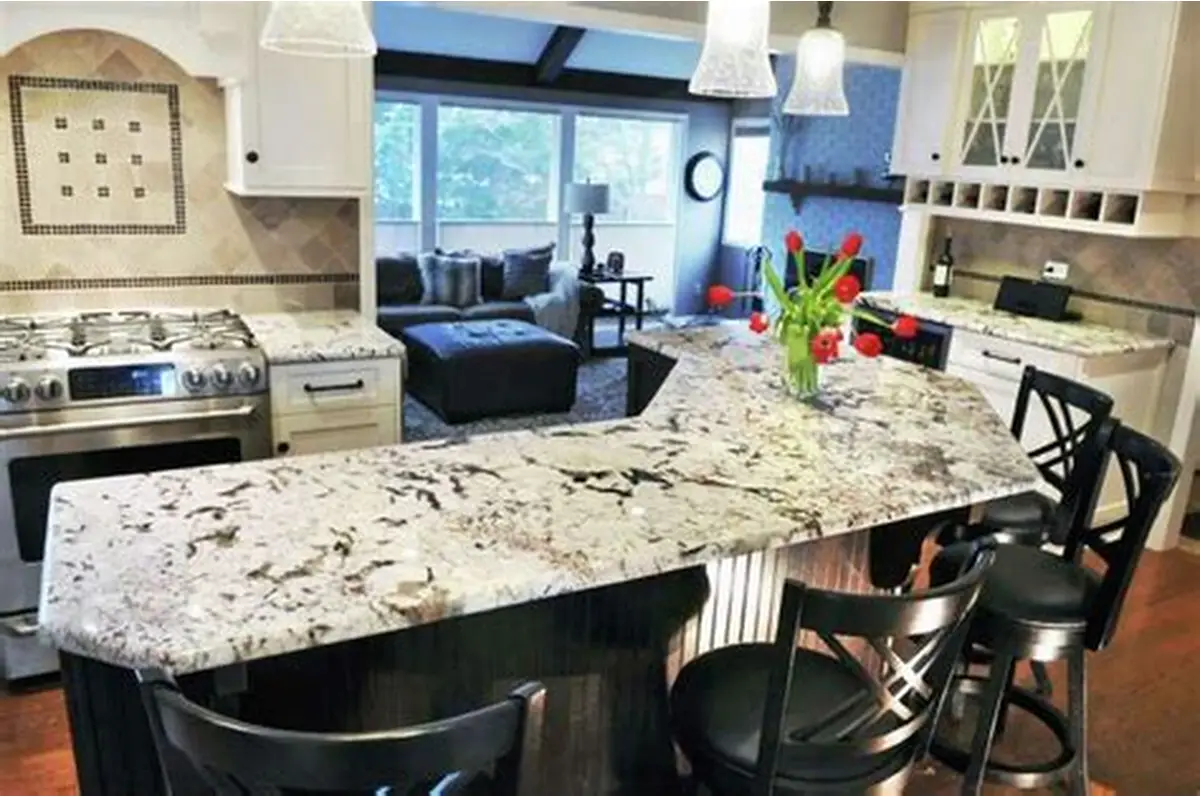 What Color Backsplash Goes with Black and Brown Granite Countertops?